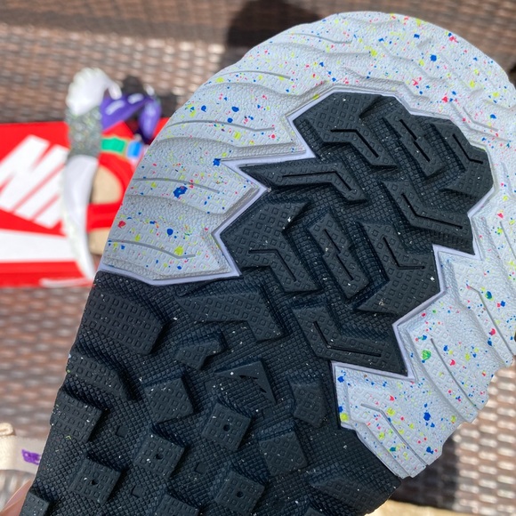 Nike Oneonta Be True Sandal - Picture 13 of 14